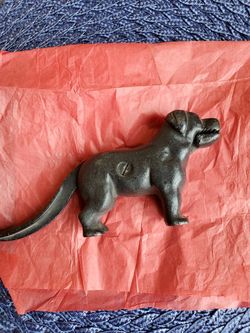 Vintage cast iron black dog nutcracker #712