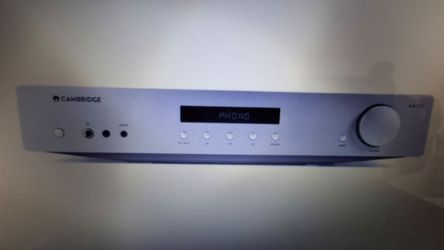 Cambridge audio AXA35 stereo integrated amplifier