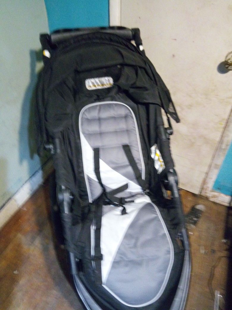 Nice Graco Stroller