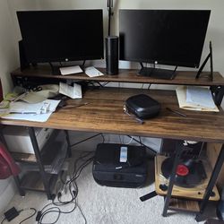Work Desk