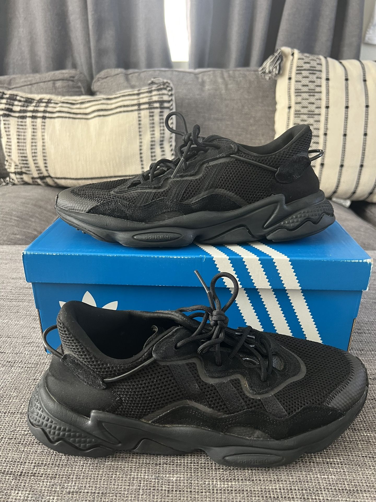 Adidas Ozweego