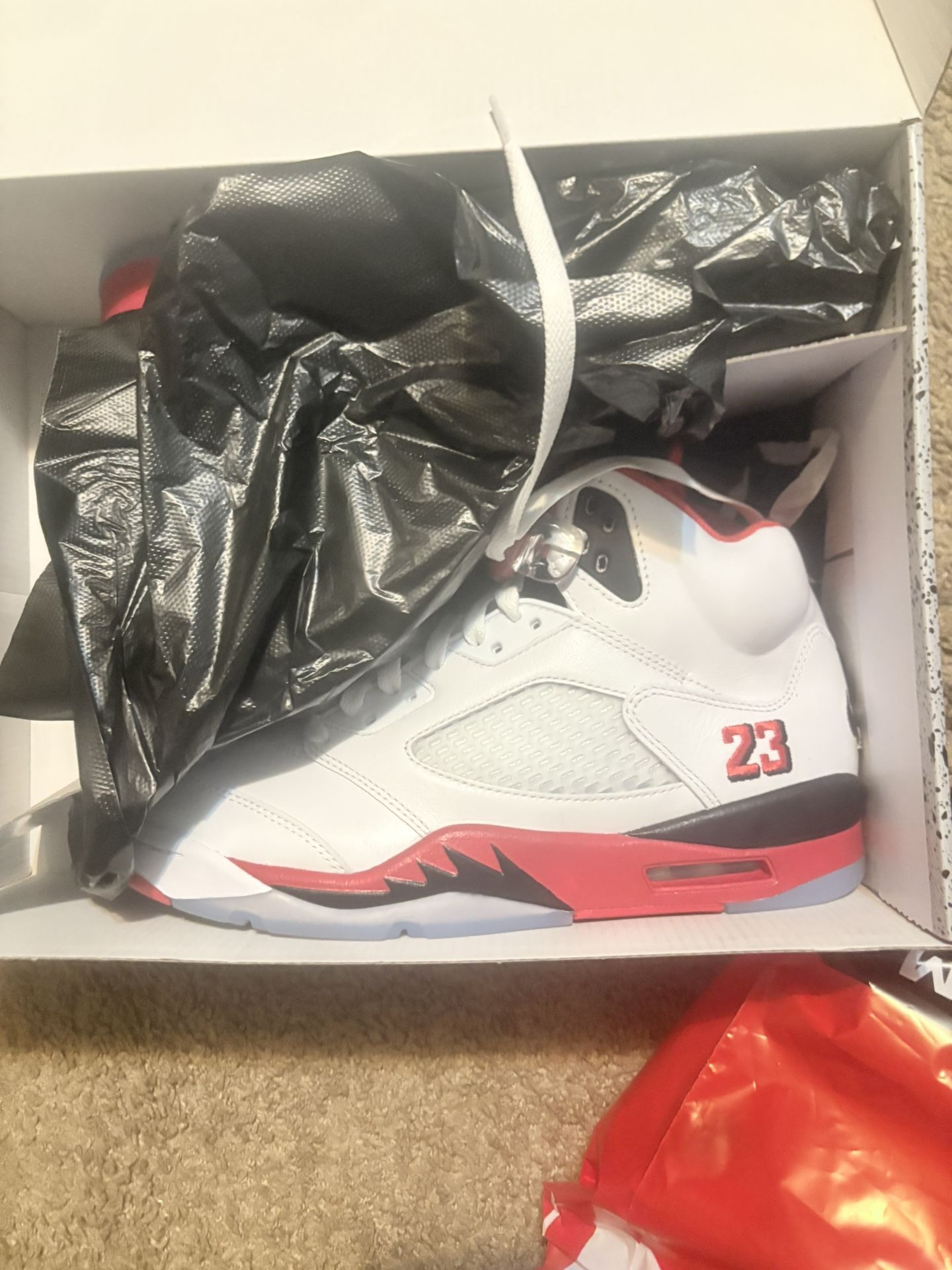 Size 9 Brand New Never Worn