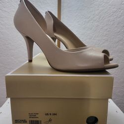 Michael Kors Heel Size 9.5
