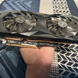 ASRock Radeon 6600XT