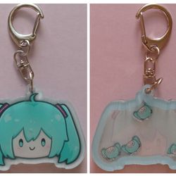 Hatsune Miku Keychain Shaker 