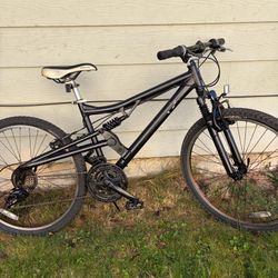 MONGOOSE BIKE