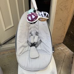 4Moms Mamaroo