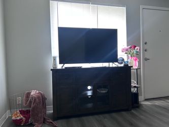 50” TV