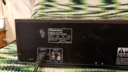 Technics 5 cd changer