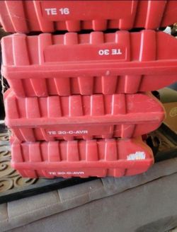 Hilti Cajas Solamente. Olny Cass Emthy