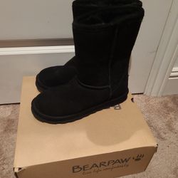 Bearpaw Black Boots