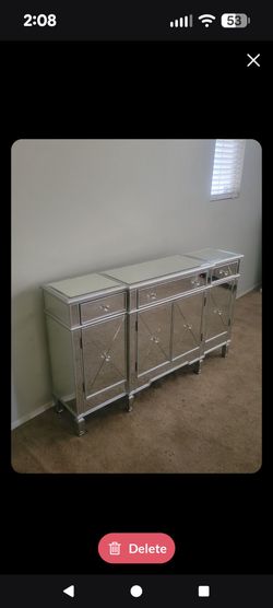 MIRRORED CABINET