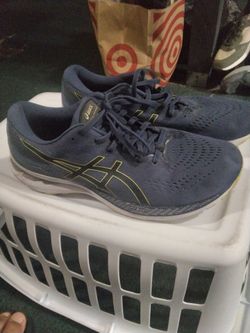 Aisics men's kayano 28 size 11