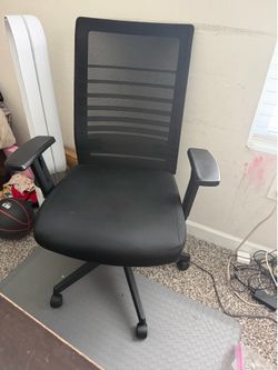 Office desk and chair