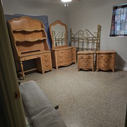 Kids Bedroom Set (Jessica Mcclintock Home)