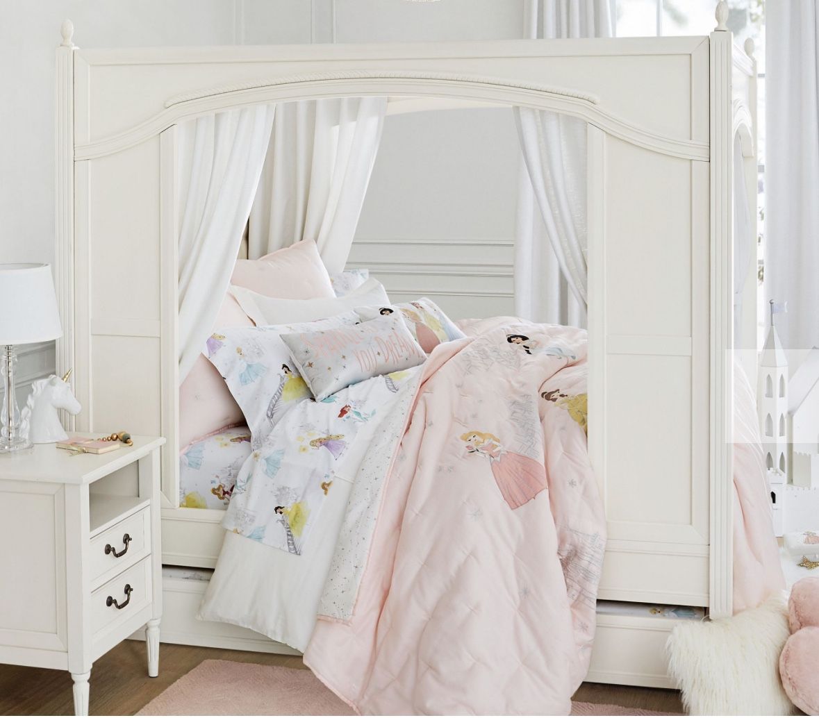 Blythe Bed Pottery Barn Kid Bed Pottery Barn Blythe Carriage Bed