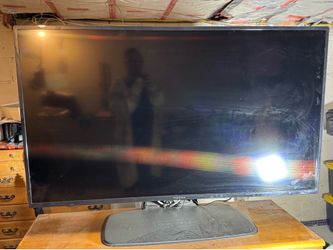 INSIGNIA 55-Inch TV with attached swivel table stand