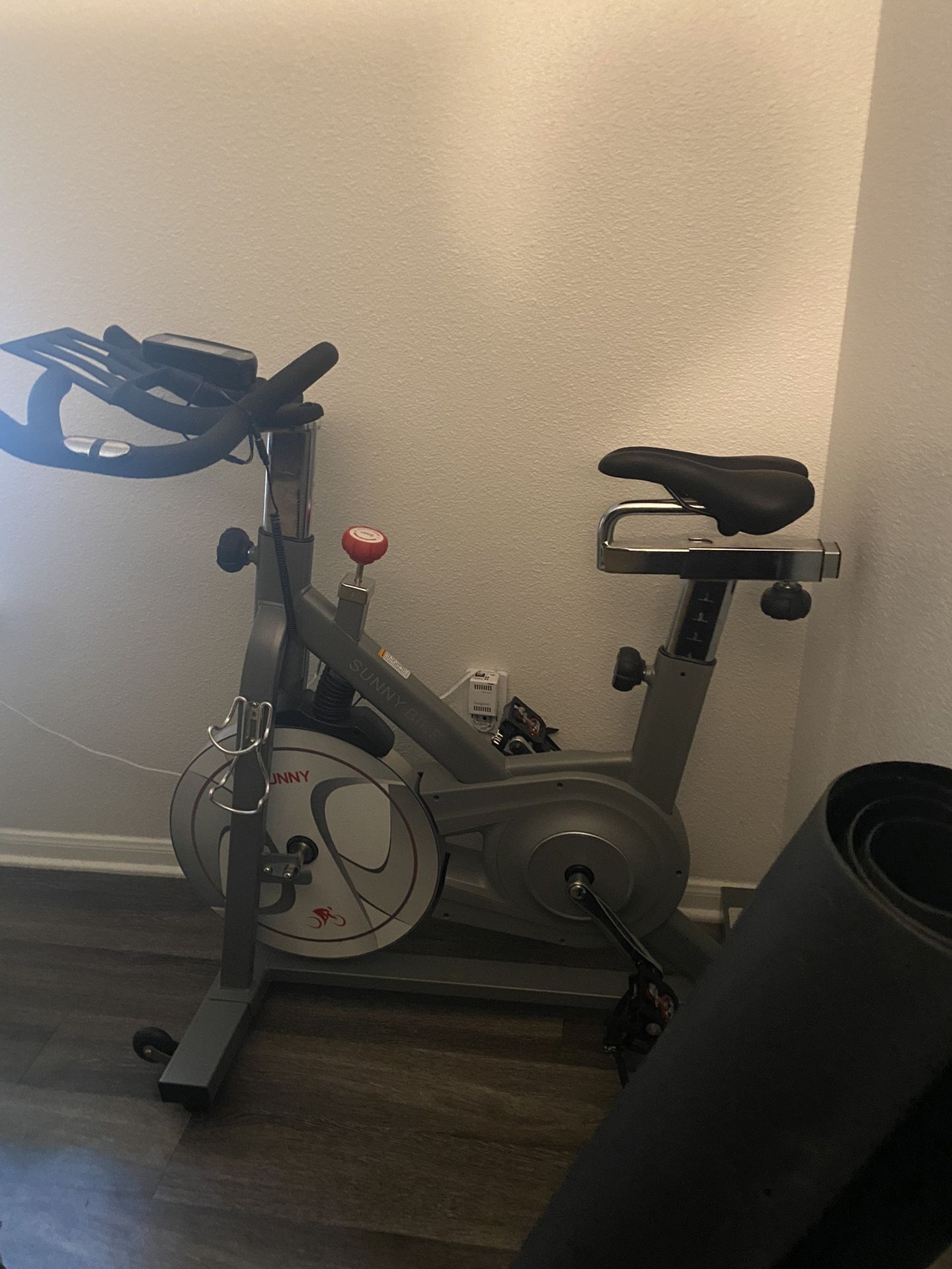 Sunny synergy Pro Magnetic Spin Bike