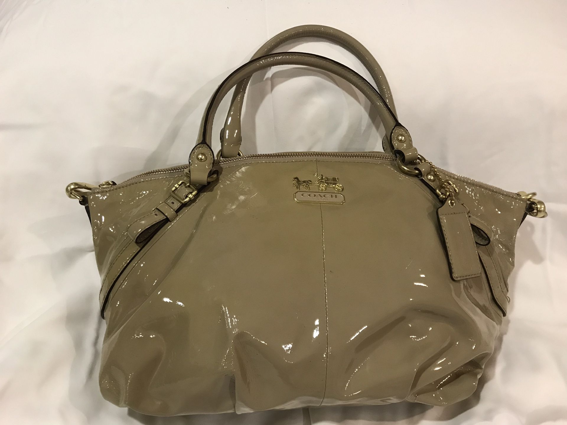 Coach Patent Leather Madison Satchel in Beige/Taupe/Nude Bag Purse for Sale  in Renton, WA - OfferUp
