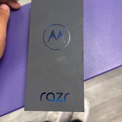 Motorola Razr 128Gb 8Gb Ram 
