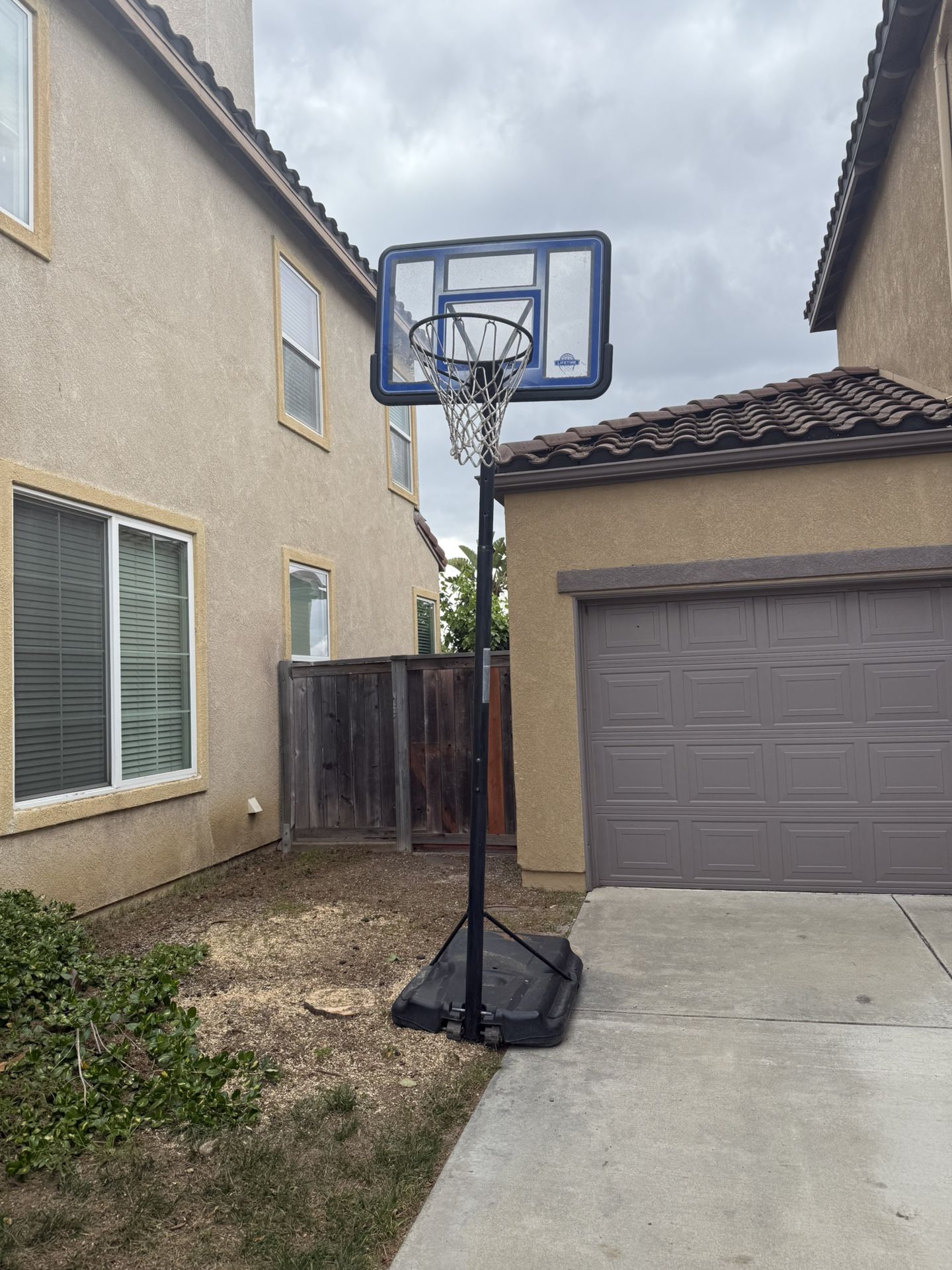 Basketball Hoop