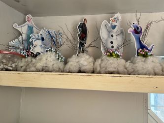 Frozen centerpieces