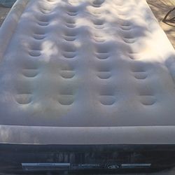 AIR MATTRESS.