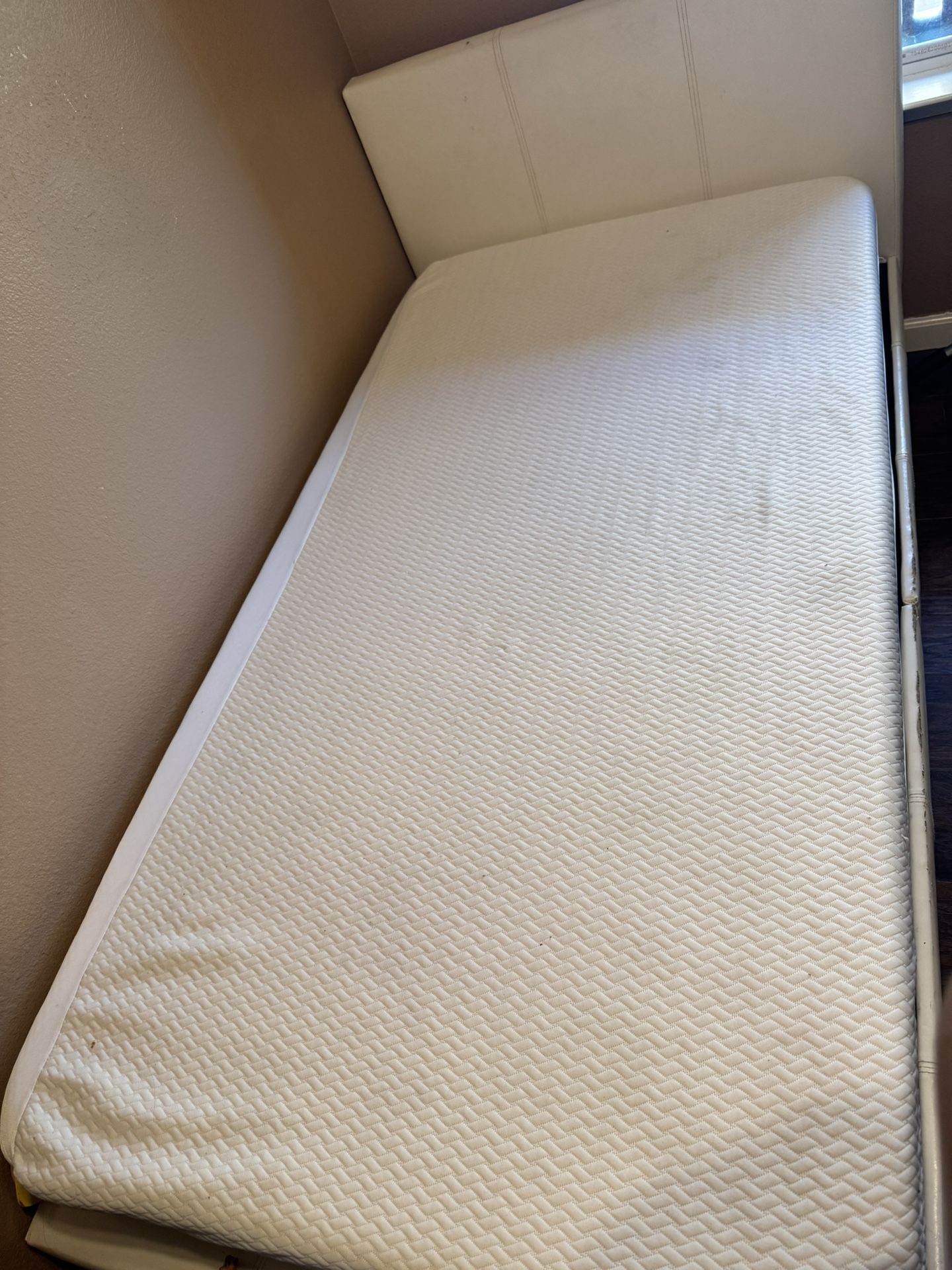 Twin Bed Frame 