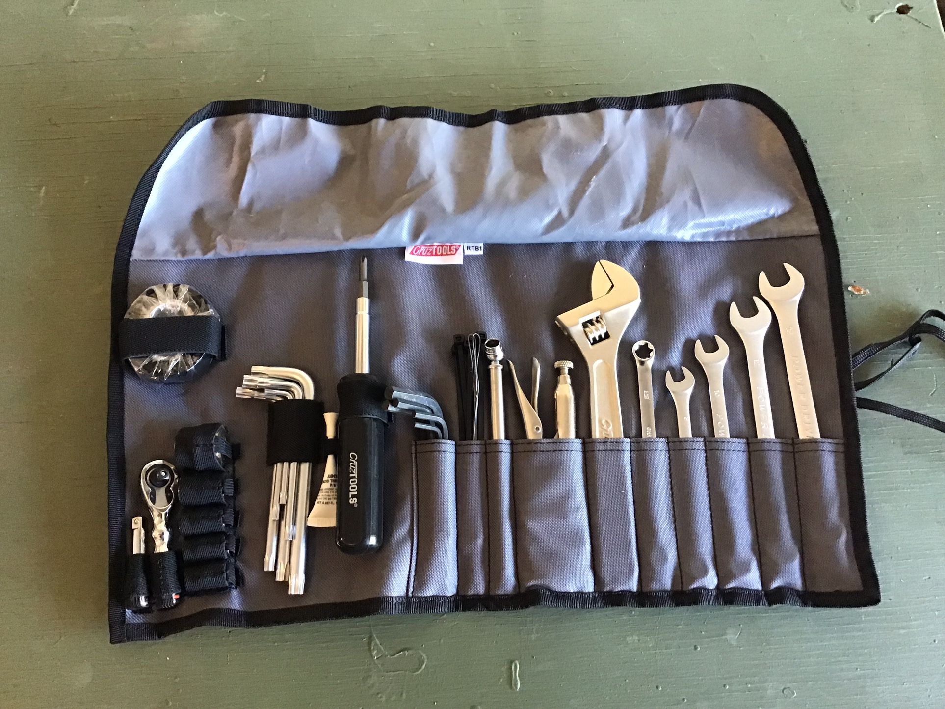 CruzTOOLS RTB1 RoadTech B1 for BMW Motorcycles (2018 and older)