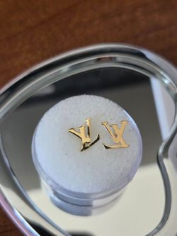 Aretes de oro, gold earrings