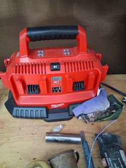 Multi battery milwaukee charger