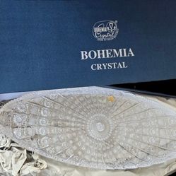 Overview (set of 3 styles—can be sold individually or as a set)