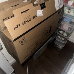 TWO MSI MAG 274QF X24 Monitors