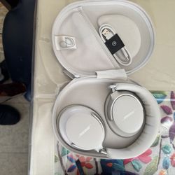 Bose - QuietComfort Ultra Wireless Noise Cancelling Over-the-Ear