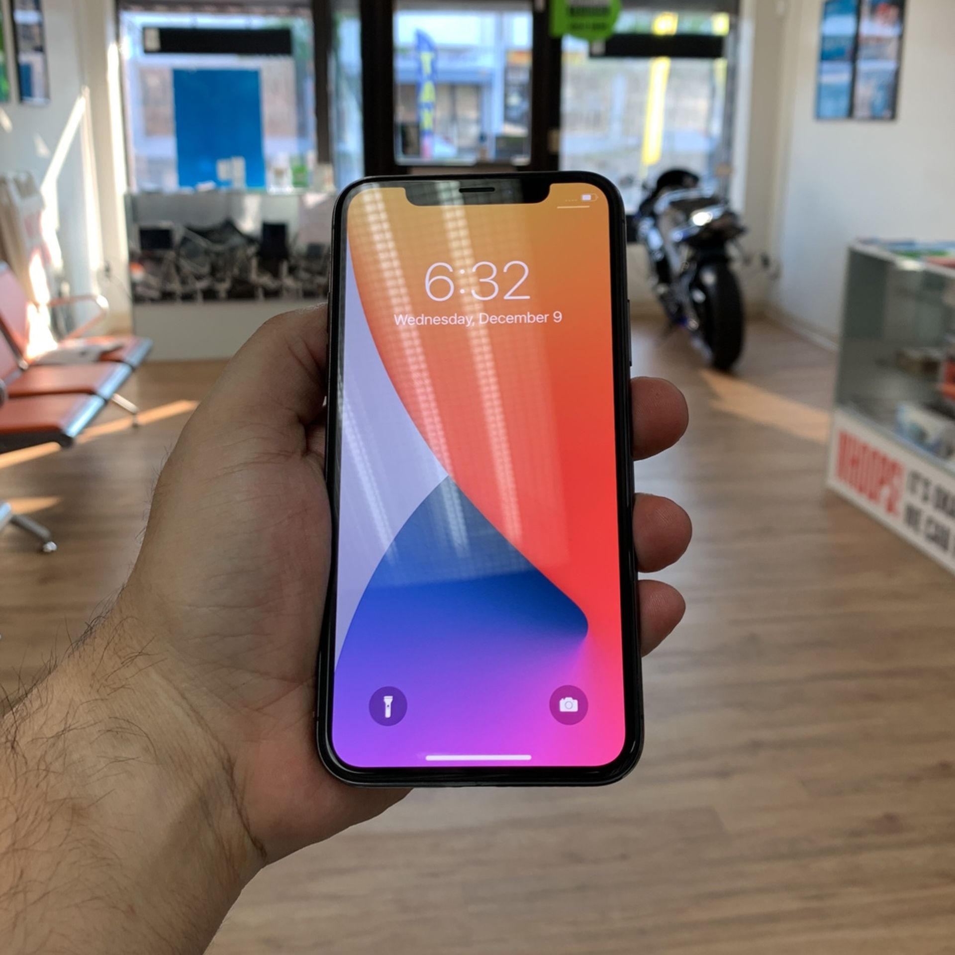 iPhone X 256GB Unlocked