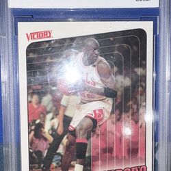 M Jordan Graded 10