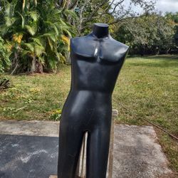 DISPLAY CLOTHING MALE MANNEQUIN