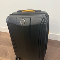 Lucas Carryon bag  
