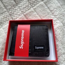supreme wallet