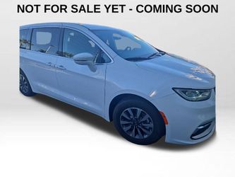 2022 Chrysler Pacifica Hybrid