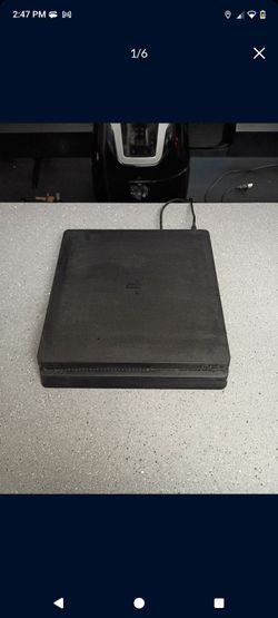 PS4 Console Only – Cheap – Needs Controller