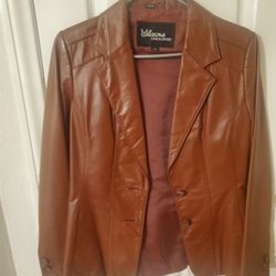 Cute Mint Condition Ladies Brown Leather Jacket Size Small Made By Wilson's Suede And Leather Company 