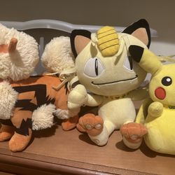 Pokémon Stuffed Animals 