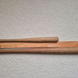 Set of 2 Antique Kids Baseball Bats, 25.25" & 17.75"