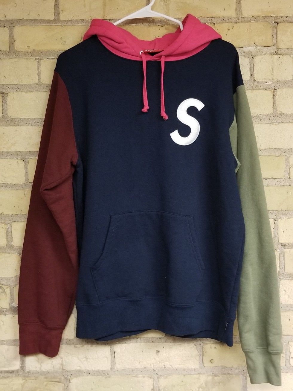 SS19 Supreme Colorblocked Hoodie (size M)
