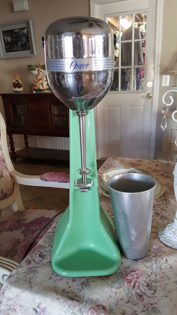 Vintage 50's OSTER Drink Malt Milkshake Mixer Jade Green Enamel Mode  (TDW025636)