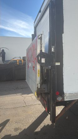 Lift Gate