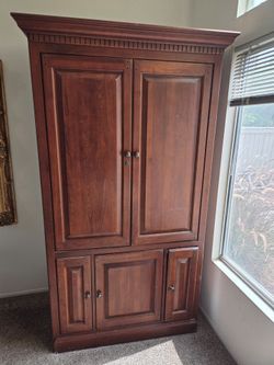 TV Cabinet