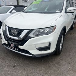2017 Nissan Rogue 