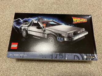 LEGO Back to The Future Time Machine 10300